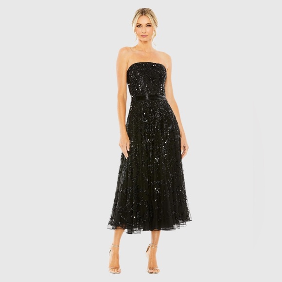 Mac Duggal Black Strapless Embellished A Line Dress Size 8